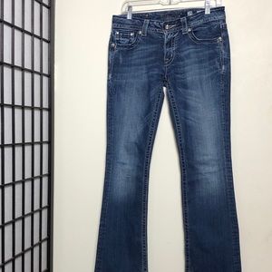 Miss Me boot cut JE5321BL inseam 33 size 29